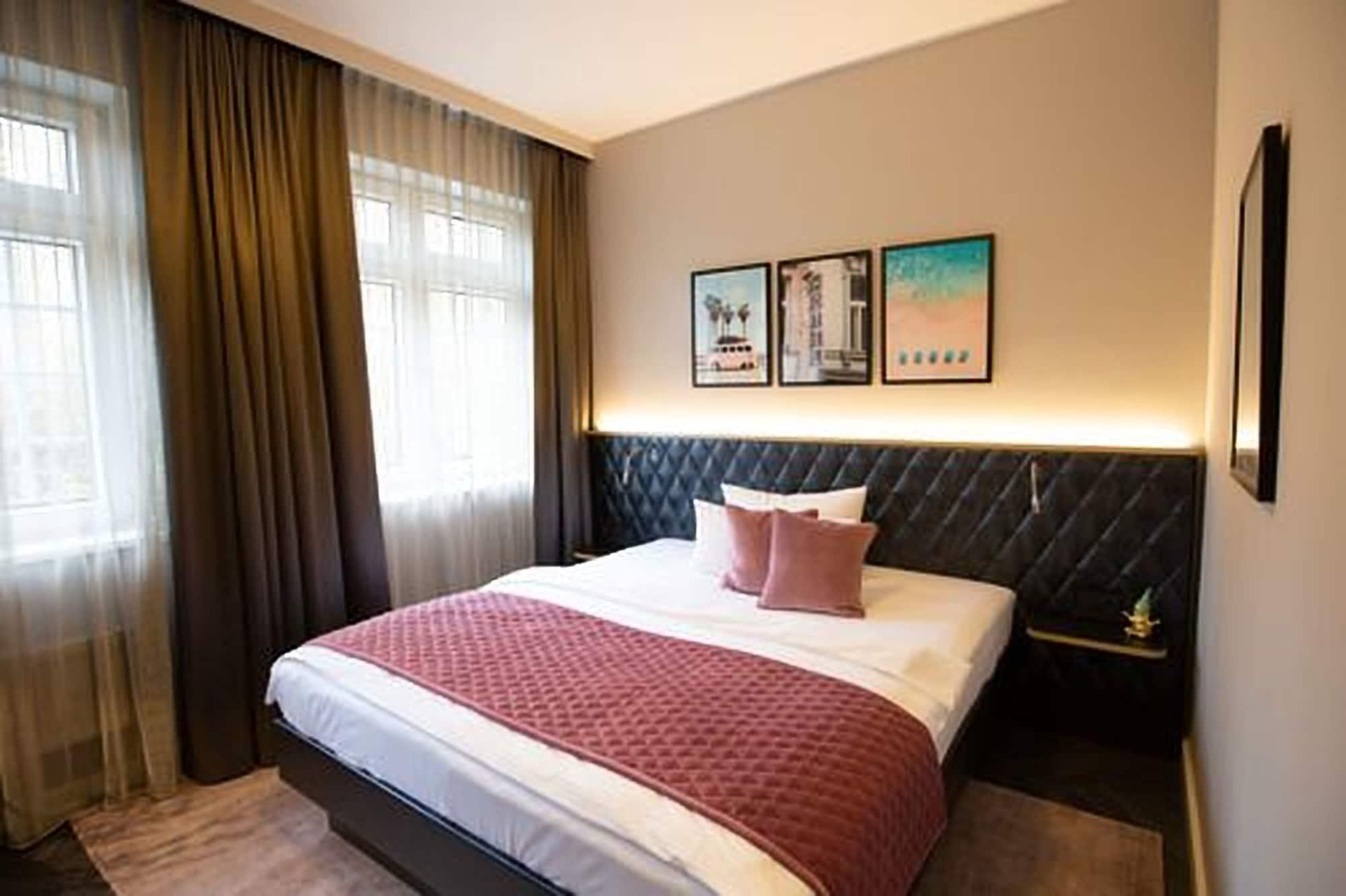 Boutique Hotel Poppenbuetteler Hof Hamburg Zewnętrze zdjęcie