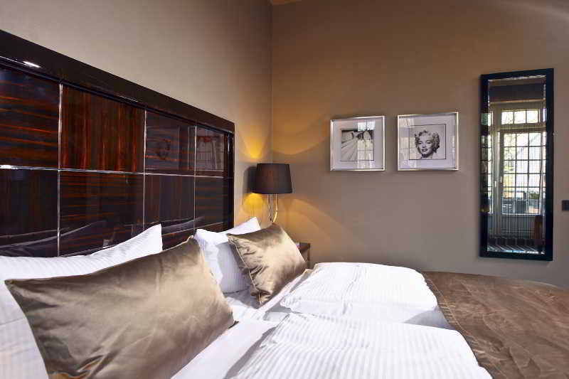 Boutique Hotel Poppenbuetteler Hof Hamburg Zewnętrze zdjęcie